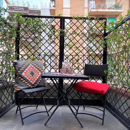 Via Benzi Apartment Como Exteriör bild