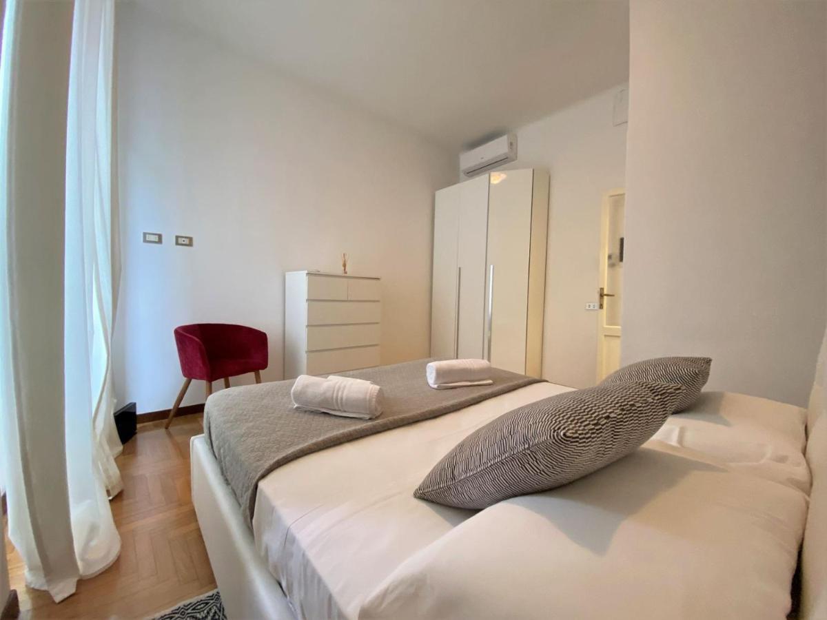 Via Benzi Apartment Como Exteriör bild